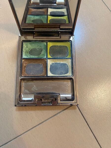 アイシャドウ ルナソル LUNASOL シアーコントラストアイズ 04 Green Coral