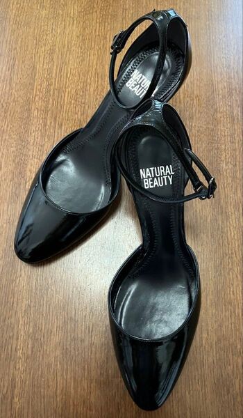 【NATURAL BEAUTY】日本製22.5㎝ 本革ヒール6㎝パンプスソフトインソール 〈新品未使用〉