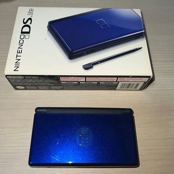 北米版 ニンテンドー DS lit 本体 コバルトブルー/ブラック
