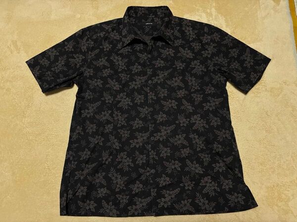 【古着】COMME CA ISM 半袖シャツ 花柄 ブラック メンズ