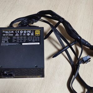 フラクタルデザイン SFX電源 650w 80plus gold itx