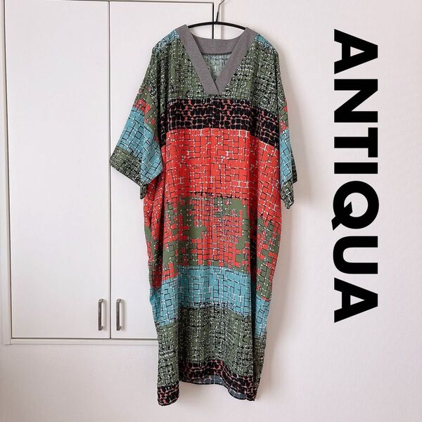 【美品】antiqua パターントルソー ロングワンピース モダン柄
