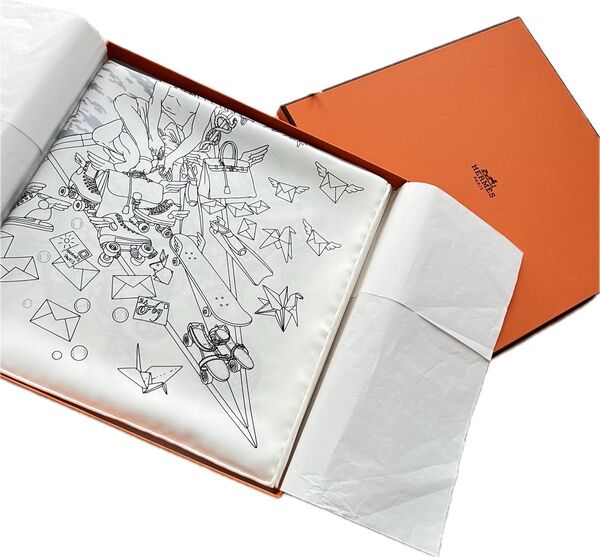 【新品未使用】HERMES エルメス Hカレ 90 シルク絹 スカーフ《フラッグシップ》箱付き 高級 セレブ おでかけ 外出