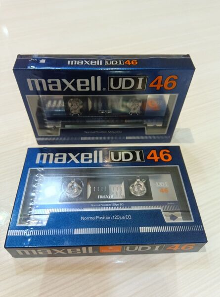 【新品】 マクセル maxell UDI 46 カセットテープ Normal 2本