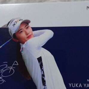新品・未使用 NEC所属 安田祐香プロ 非売品 ゴルフボール サイン入り