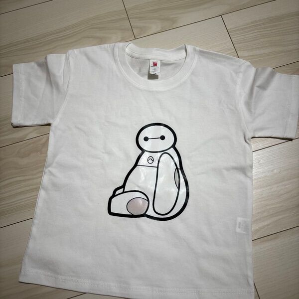 ユニクロ ベイマックス Tシャツ 110 ホワイト