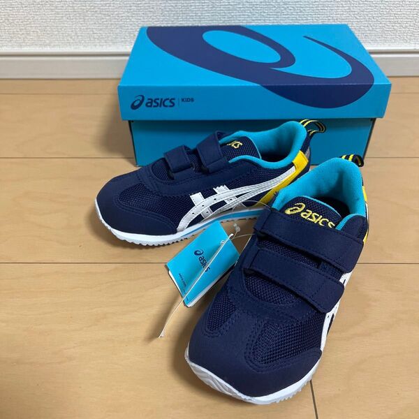 新品未使用アシックス(ASICS) キッズスニーカー 18cm アイダホ ミニ