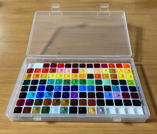 ホルベイン 透明水彩絵の具 全108色 小分けセット ケース付き