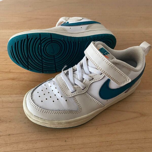 NIKE コート バーロウ ホワイト スニーカー キッズ 17cm