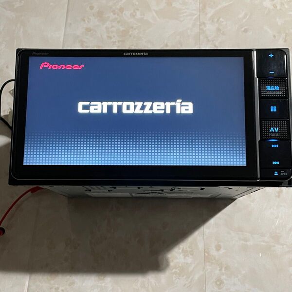 carrozzeria 楽ナビ 7インチワイドカーナビ AVIC-RW711