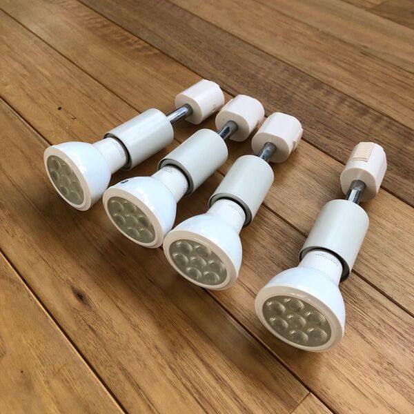 角度調節可能 ダクトレール用照明器具 E26口金 LEDスポットライト 4個セット ライティングレール ダクトレール 電球色
