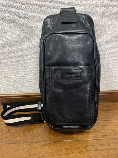 【良品】BALLY トレインスポッティング カーフレザー ワンショルダーバッグ ボディバッグ