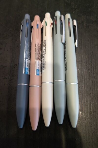 Lite touch ink搭載ジェットストリーム4&1