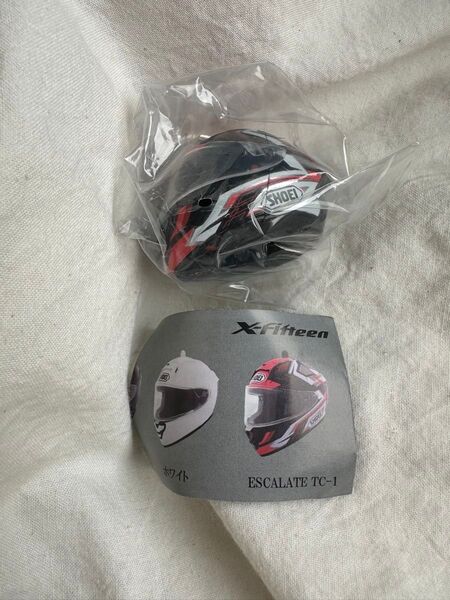 SHOEI ヘルメットキーホルダーコレクション Vol.1 X fifteen ESCALATE TC-1 ガチャ
