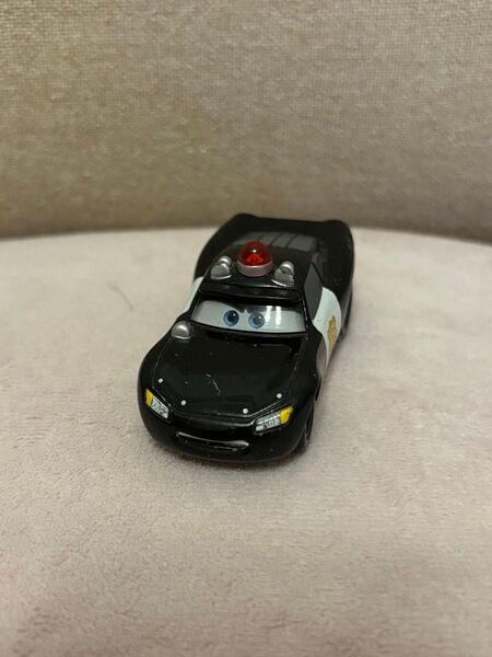 トミカ カーズ ミニカー