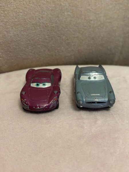 トミカ カーズ ミニカー