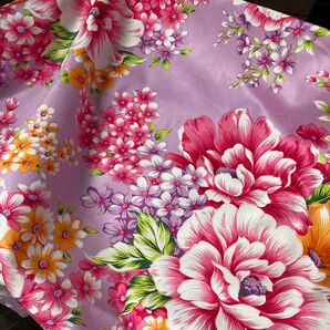 台湾で購入 客家花布 台湾花布 薄紫色 80cmx90cm