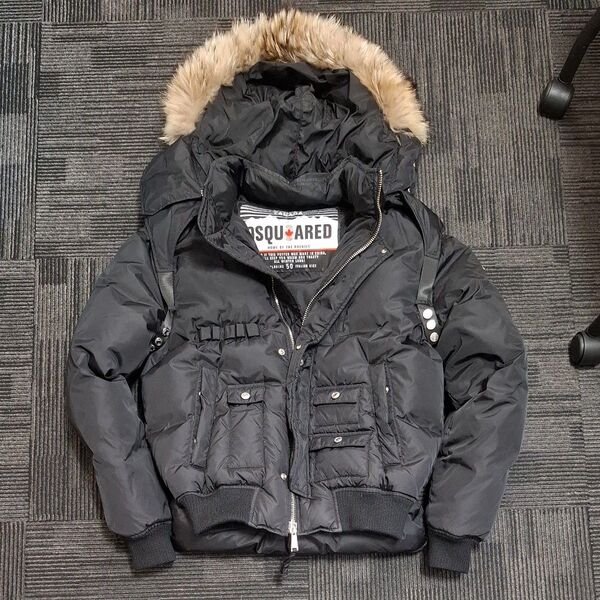 【中古ダウンジャケット】DSQUARED2 ディースクエアード2 ファー付きダウンジャケット ナイロン/黒 S71AM0298