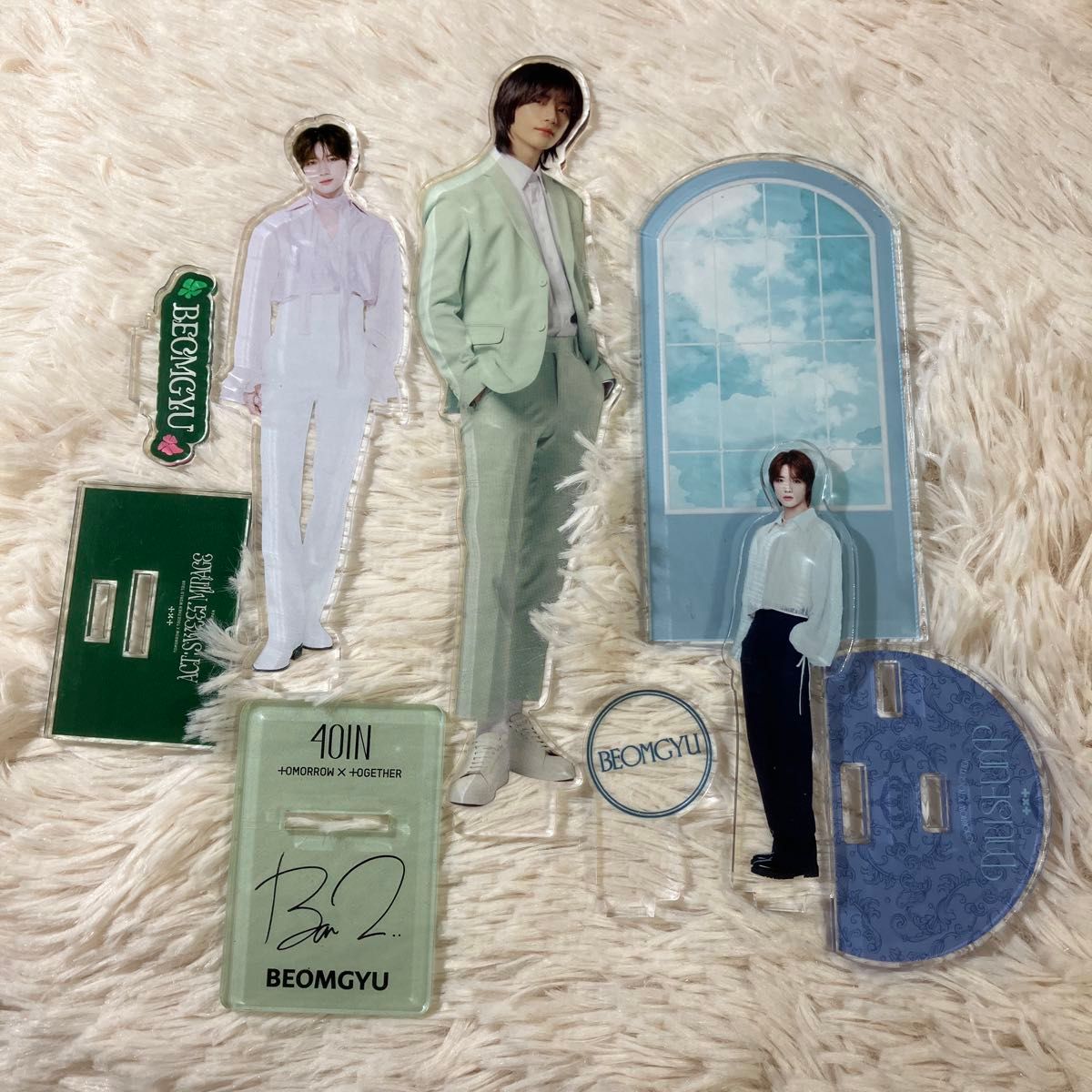 BEOMGYU アクリルスタンド セット txt ボムギュ 公式・新品・未開封】txt アクリルスタンド ボムギュ アクスタ