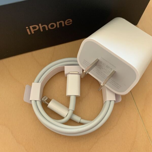 在庫処分価格 iphone 20W 急速充電器 アダプター タイプC 純正品同等品