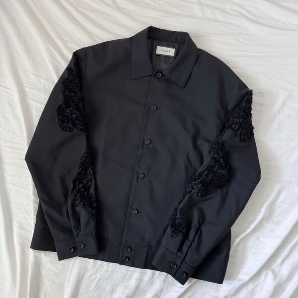 完売品 TAAKK 24SS STUDIOUS別注 刺繍ブルゾン 3 ブラック ジャケット アウター ブルゾン ブラック 黒