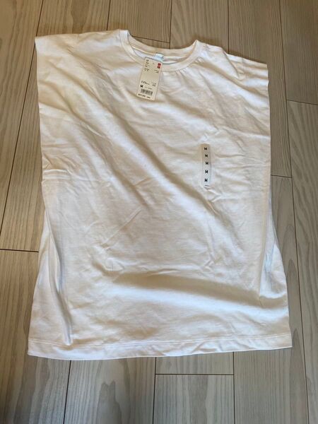 ユニクロ 白 Tシャツ ノースリーブ タンクトップ M 新品未使用 スラブチュニック
