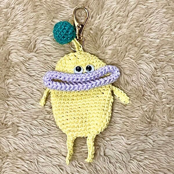 ★046★ハンドメイド handmade リトルモンスター パクパクモンスター キーケース 心臓が飛び出す ハートチャーム 黄色