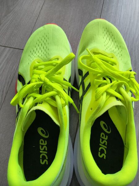 ASICS マジックスピード4