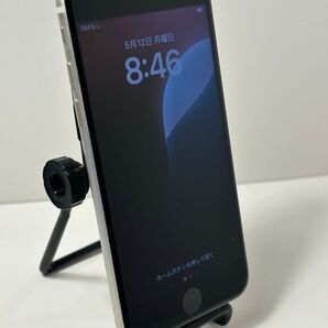 iPhone SE 第3世代 64GB スターライト SIMフリー
