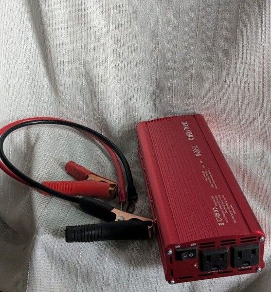 ★TALKEN インバーター 最大2500W 車内シガーソケット電源プラグない為10%〜割引中