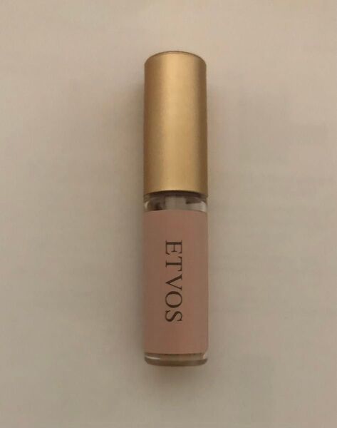ミネラルインナートリートメントリキッドコンシーラー ナチュラルベージュ 1g