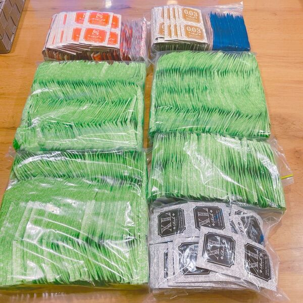 1221枚 大量 まとめ売りコンドーム セット