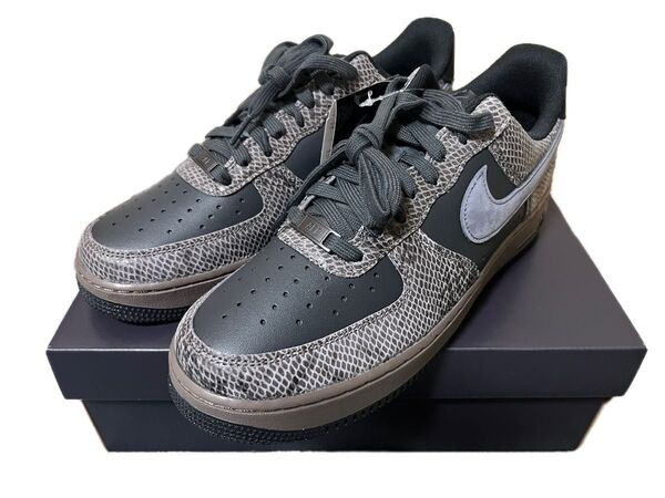 新品・未使用 NIKE ナイキ エアフォース1 ブラック×スネーク柄 US10 28.0㎝