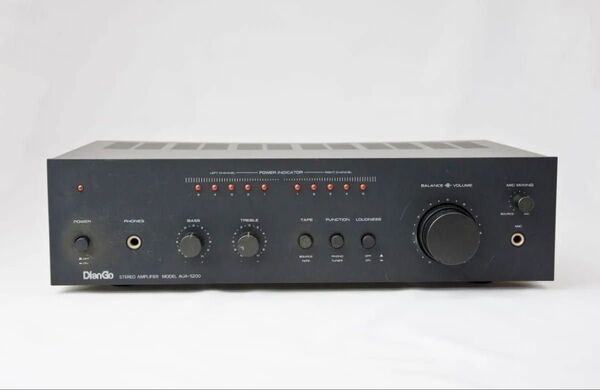NEC ディンゴ プリメインアンプ AUA-5200 【動作品】ボリュームガリ音あり