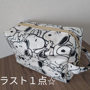 No.24 大きめボックスポーチ スヌーピー ハンドメイド