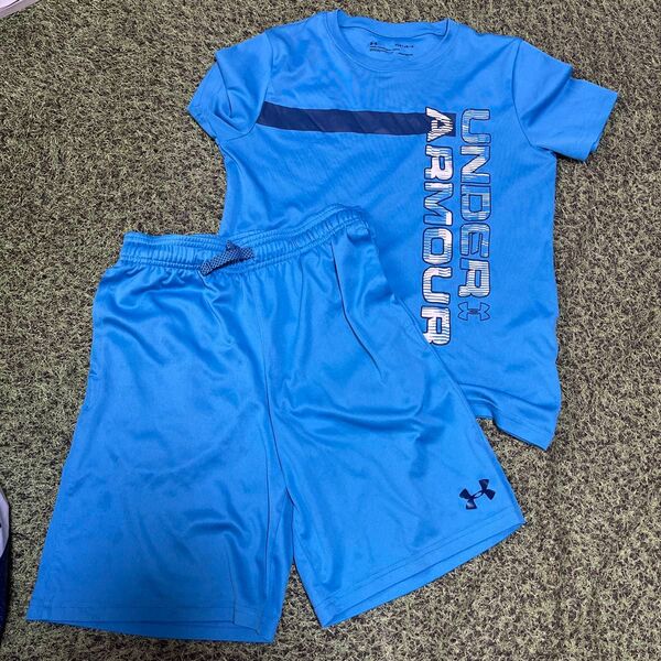 UNDER ARMOR アンダーアーマー 半袖Tシャツ ハーフパンツ 上下セット YLG ブルー 水色 男の子