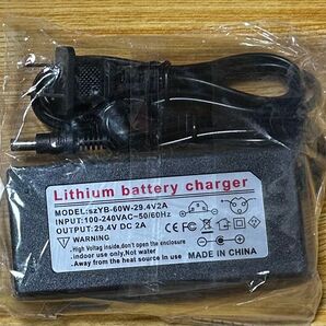 新品未使用 ACアダプター29.4V2A