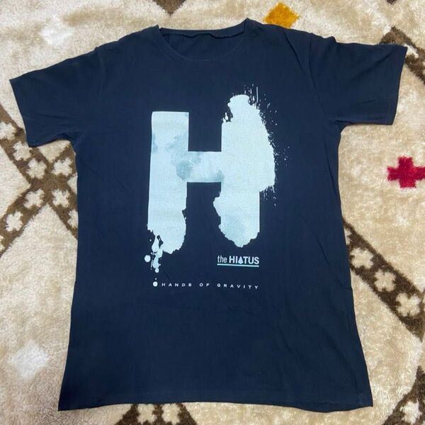 the HIATUS Tシャツ ハイエイタス