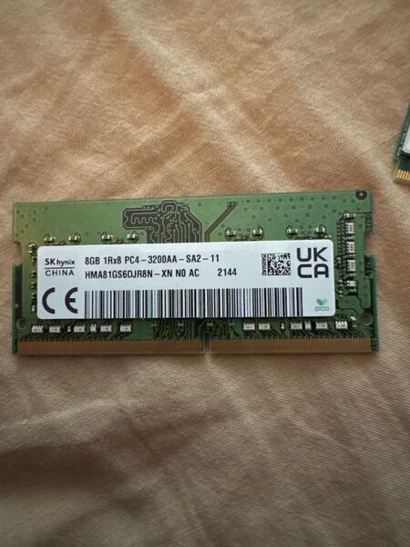 SK hynix 8GB DDR4-3200MHz SO-DIMM ノートPC用メモリ PC4-25600 動作品