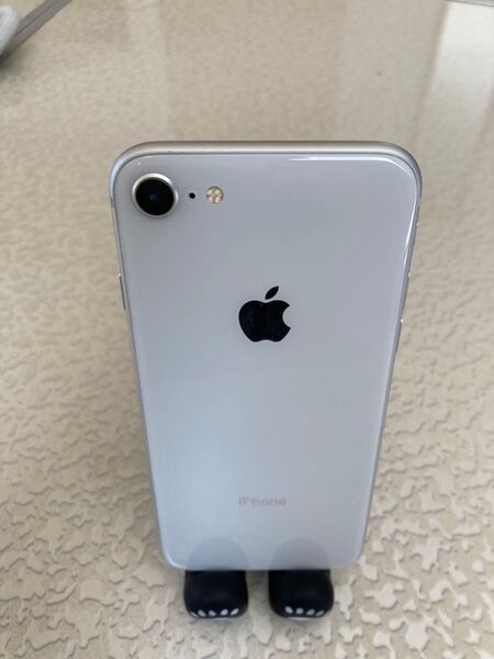 iPhone8 64GB ホワイト SIMフリー 美品