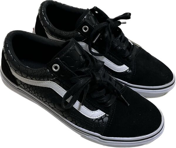 VANS OLD SKOOL BLACK/SNAKE KICKS US8