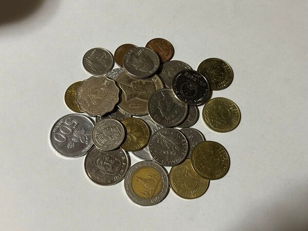 外国コイン まとめて 海外コイン 外国古銭 古銭 硬貨 世界のコイン 貨幣 銀貨 コイン 北米 アジア ヨーロッパ etc
