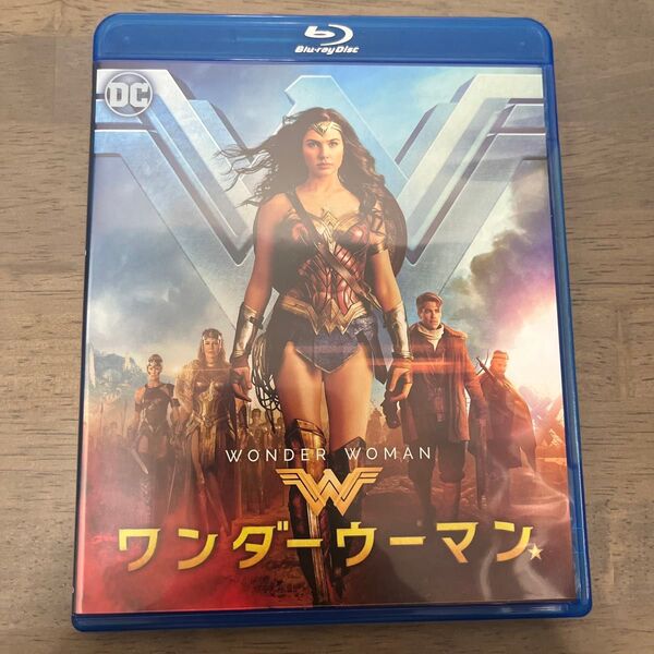 ワンダーウーマン ブルーレイ&DVDセット (Blu-ray Disc) ガルガドット