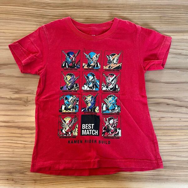 【100サイズ】仮面ライダービルド 赤 Tシャツ カットソー 男の子 洗い替え