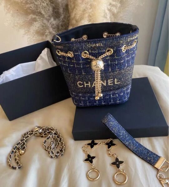 CHANEL ノベルティ ショルダーバッグ ゴールドチェーン 斜め掛け 箱付き