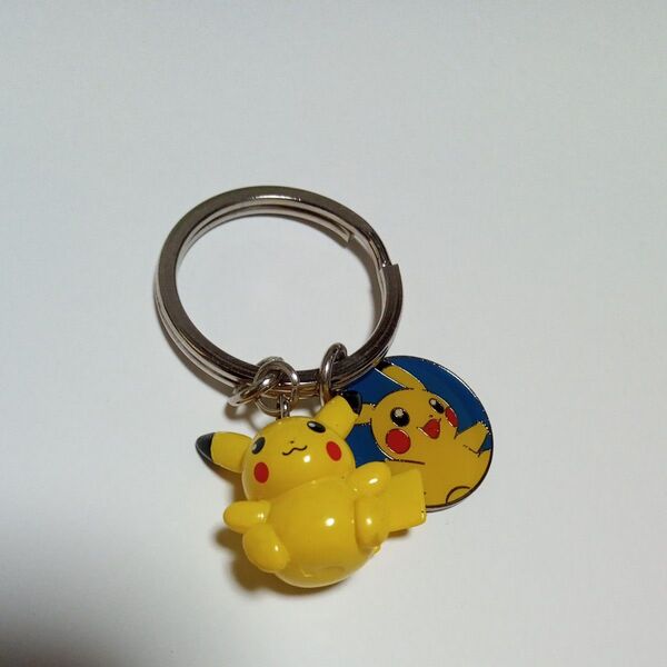 【新品】ポケモン ピカチュウ キーホルダー