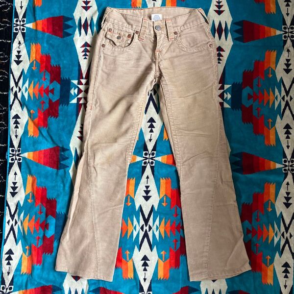 True Religion コーデュロイパンツ ブーツカット ベージュ