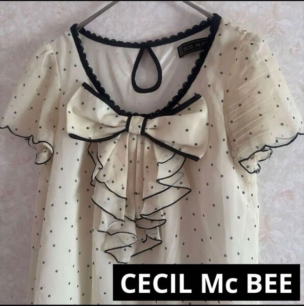 【CECIL Mc BEE セシルマクビー】ドット柄 半袖シャツ ブラウス プルオーバー カットソー トップス オフホワイト