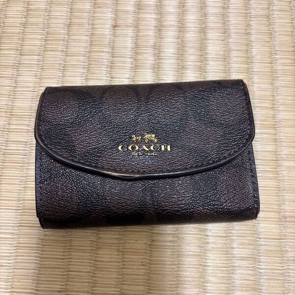 COACH 三つ折りキーケース ブラウン