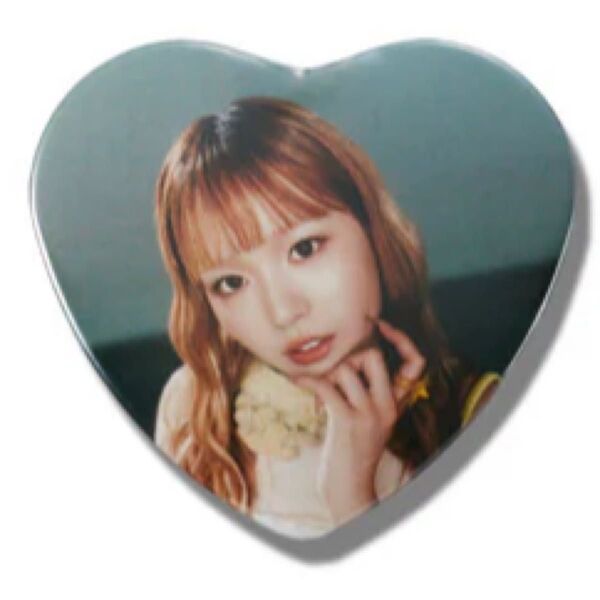 XG Heart Tin Badge -IS THIS LOVE-(Random 8 Designs)【JURIA】